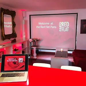 Apartment Red Flat, Paris