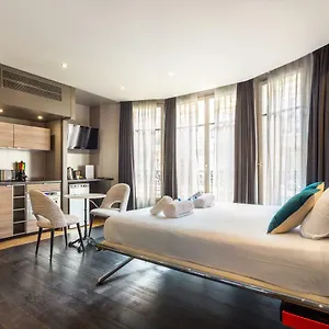 Apartment Cmg, Paris